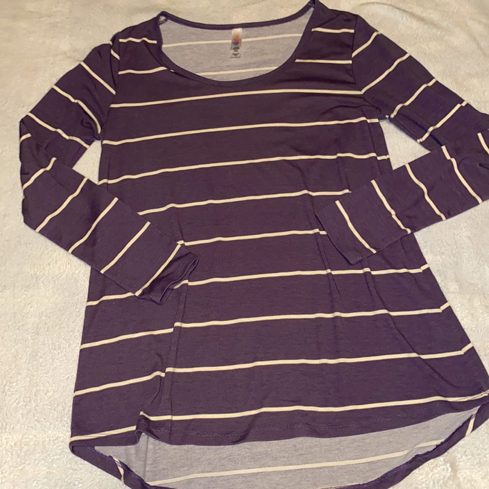 Lularoe lynnae striped top!